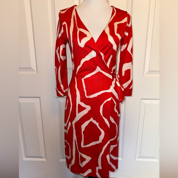 Diane Von Furstenberg Dresses & Skirts - Diane von Furstenberg New Julian Two Red Silk Jersey Wrap Dress Size 4